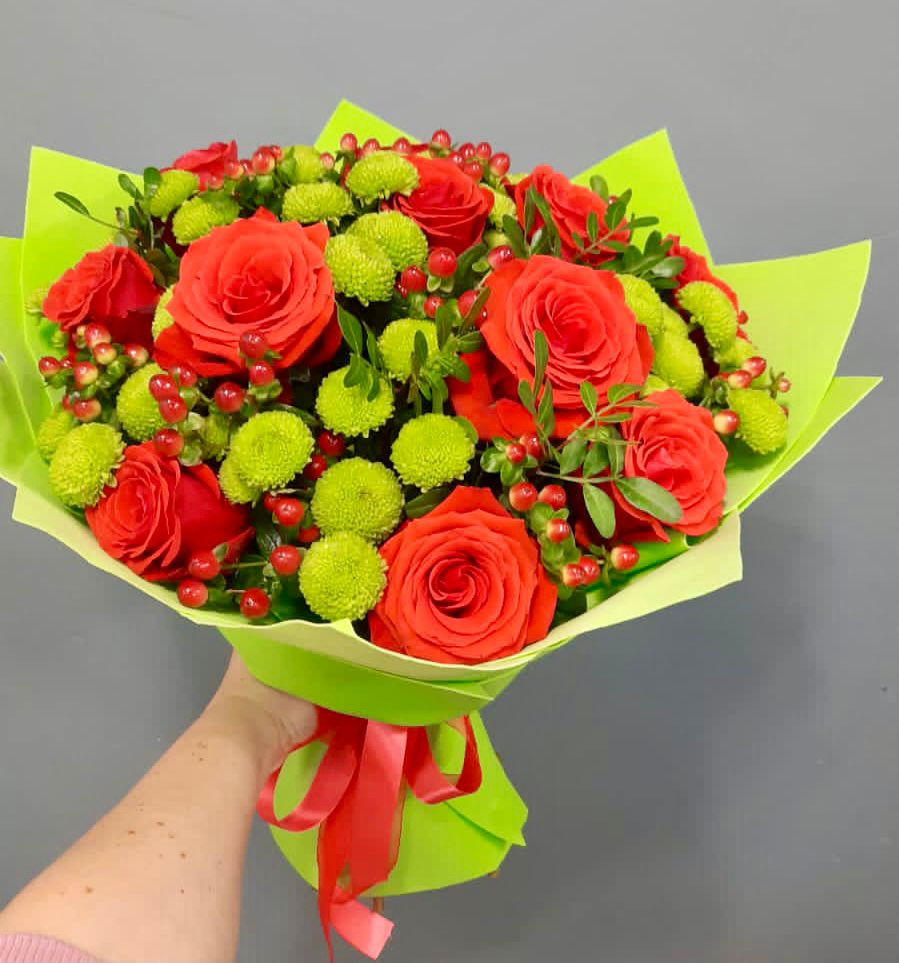 Букет цветов из: Хризантемы и Розы в Тюменцево