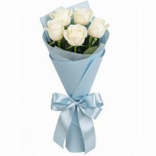 Букет 5 Белых роз Проуд в Тюменцево