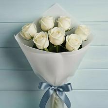 Букет 7 Белых роз Эдлесс Лав в Тюменцево