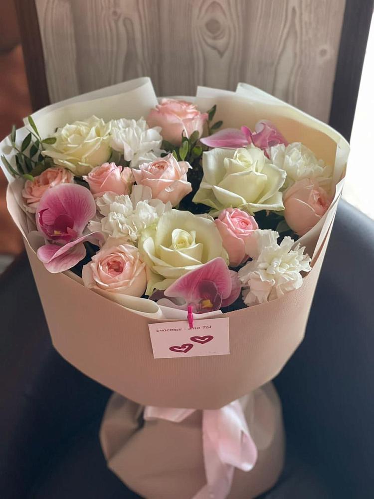 Букет цветов из: Орхидеи, Розы и Гвоздики в Тюменцево