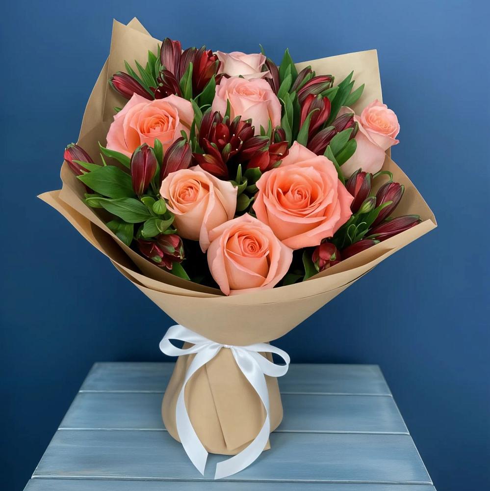 Букет цветов из: Розы и Альстромерии в Тюменцево