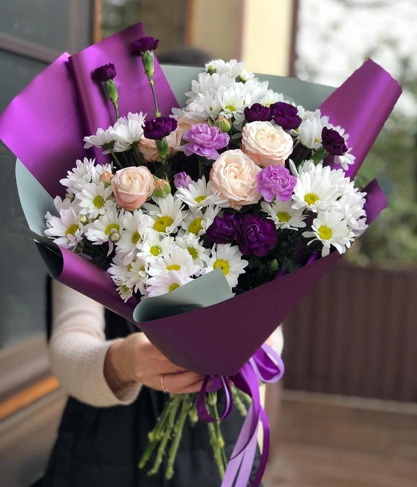 Букет цветов из: Хризантемы, Гвоздики и Розы в Тюменцево