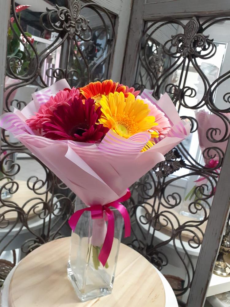 Букет цветов из: Герберы в Тюменцево