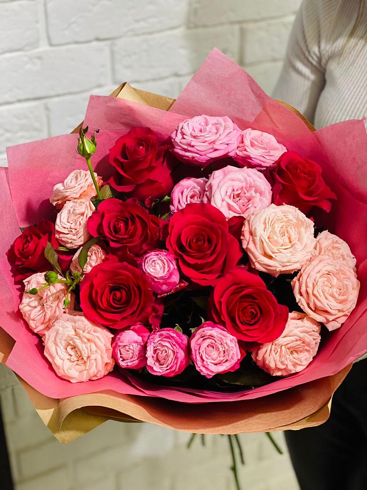 Букет цветов из: Розы в Тюменцево