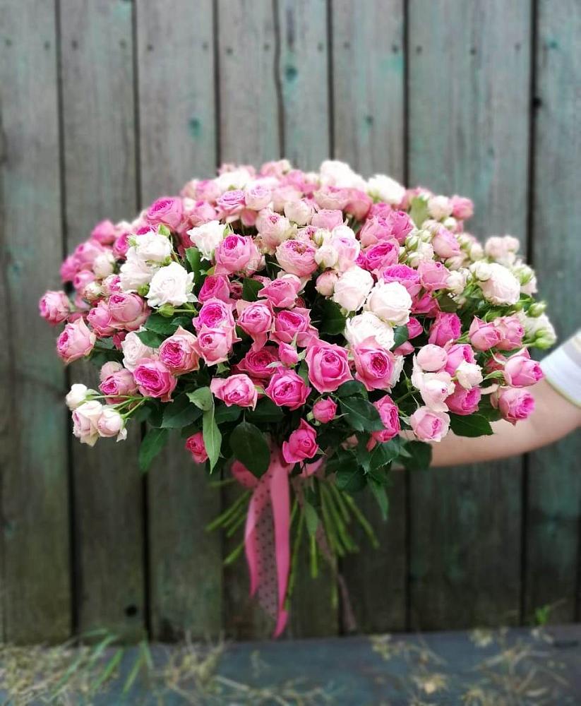 Букет Розовые кустовые розы Натали и Лав Лидия в Тюменцево